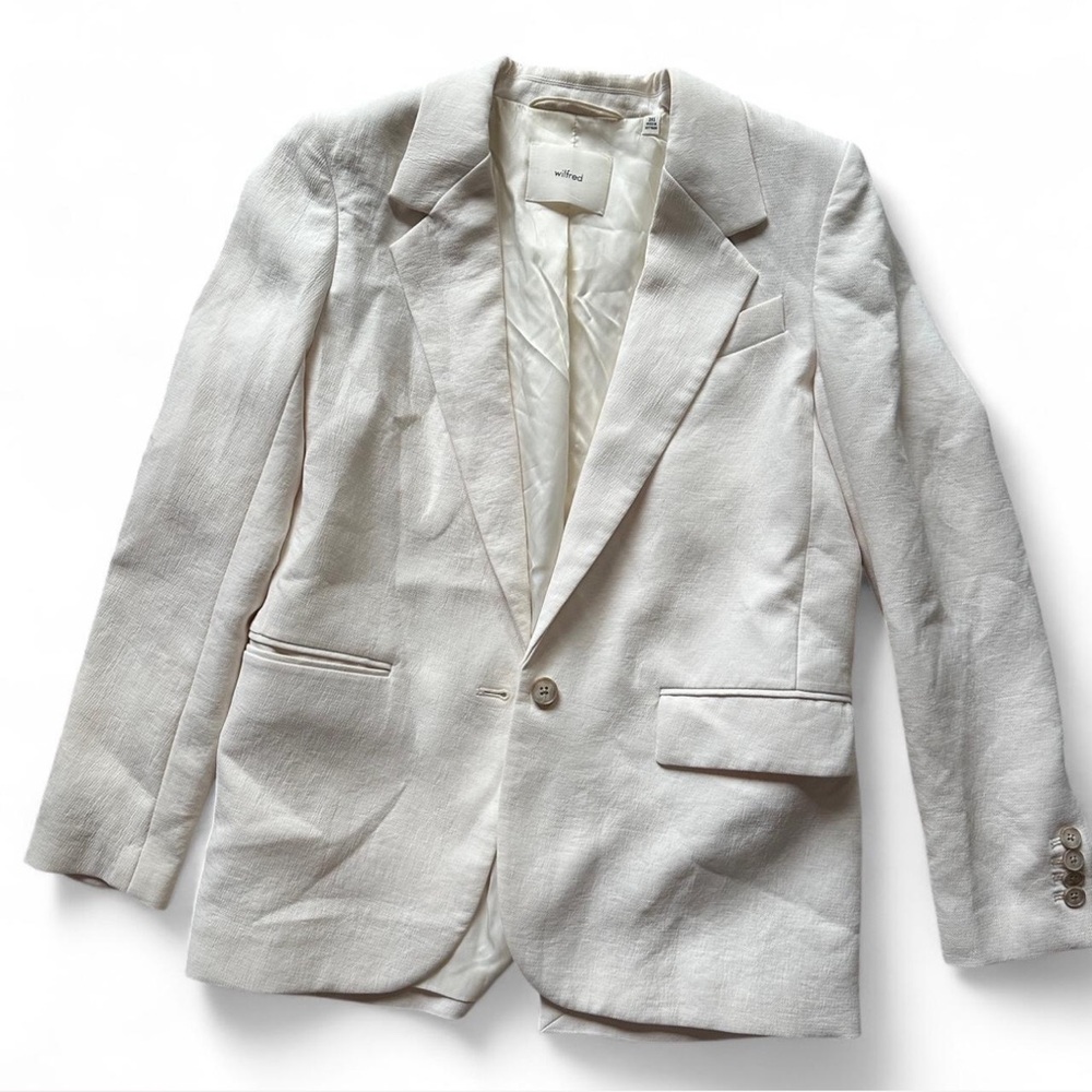 Aritzia Wilfred Cream blazer